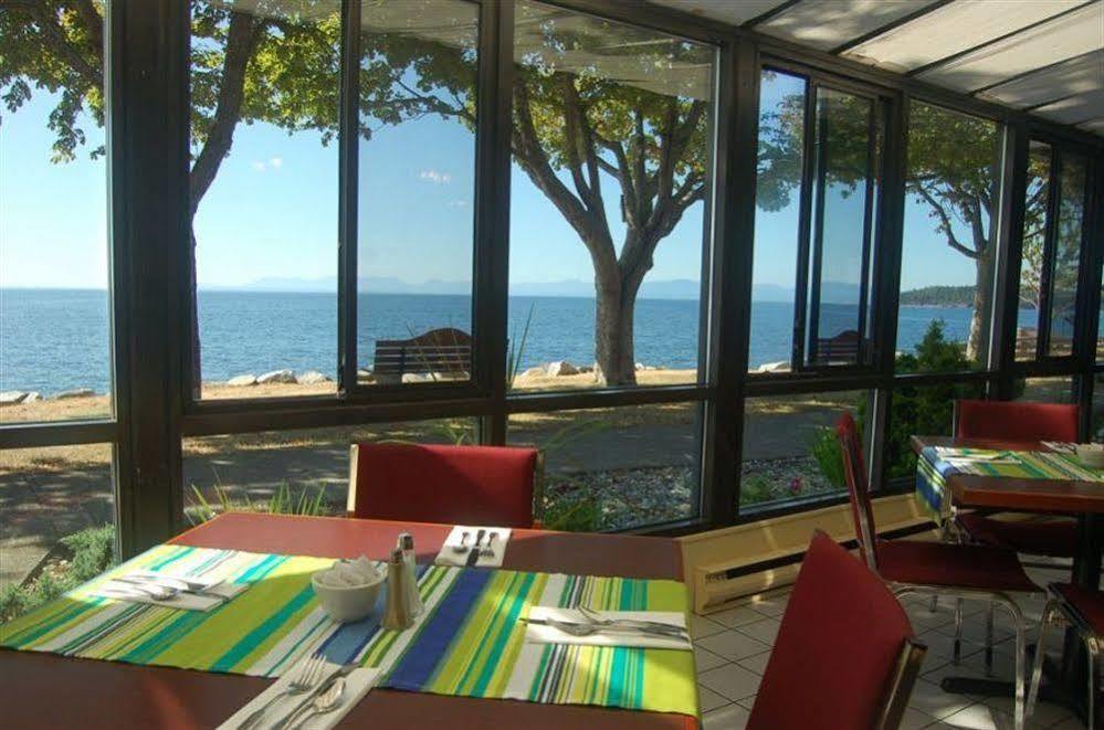 Driftwood Inn Sechelt Dış mekan fotoğraf